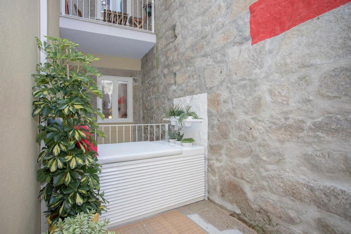 Liiiving In Porto - Clerigos Terrace Apartment Eksteriør billede