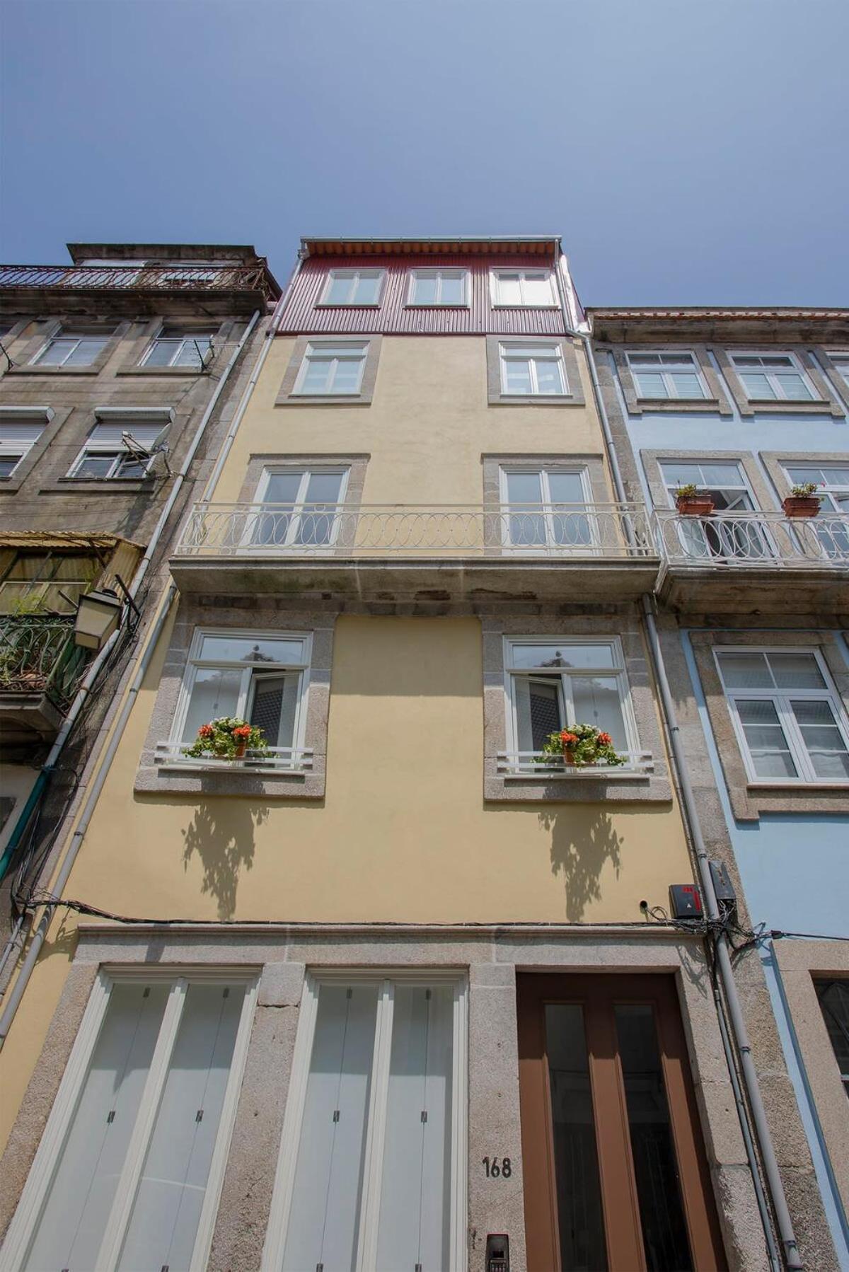 Liiiving In Porto - Clerigos Terrace Apartment Eksteriør billede