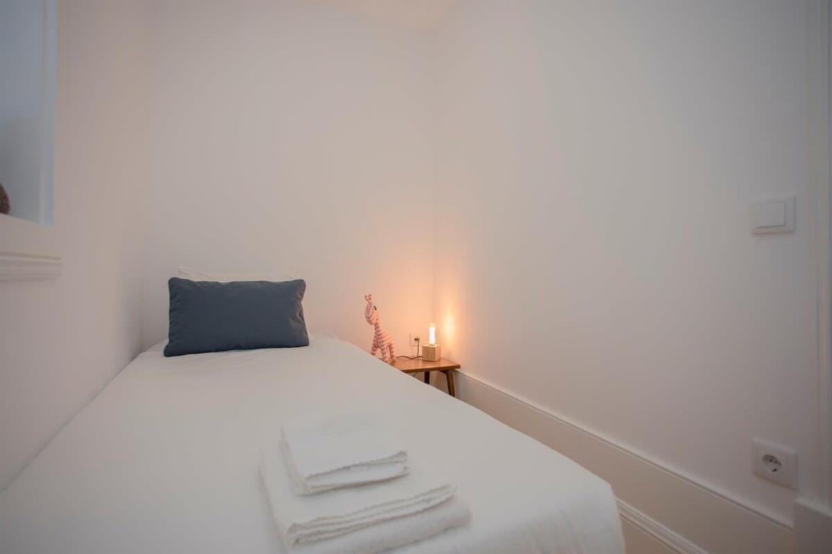 Liiiving In Porto - Clerigos Terrace Apartment Eksteriør billede